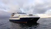Navire-ferry à vendre