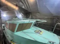 Bateaux de travail à vendre