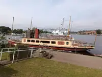 Navire-ferry à vendre
