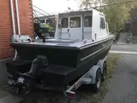 Bateaux de travail à vendre