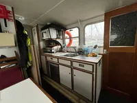 Navire d'arpentage à vendre
