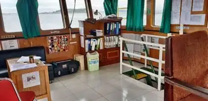Navire de débarquement, citerne à vendre