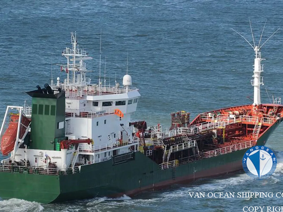 Pétrolier / chimiquier à vendre