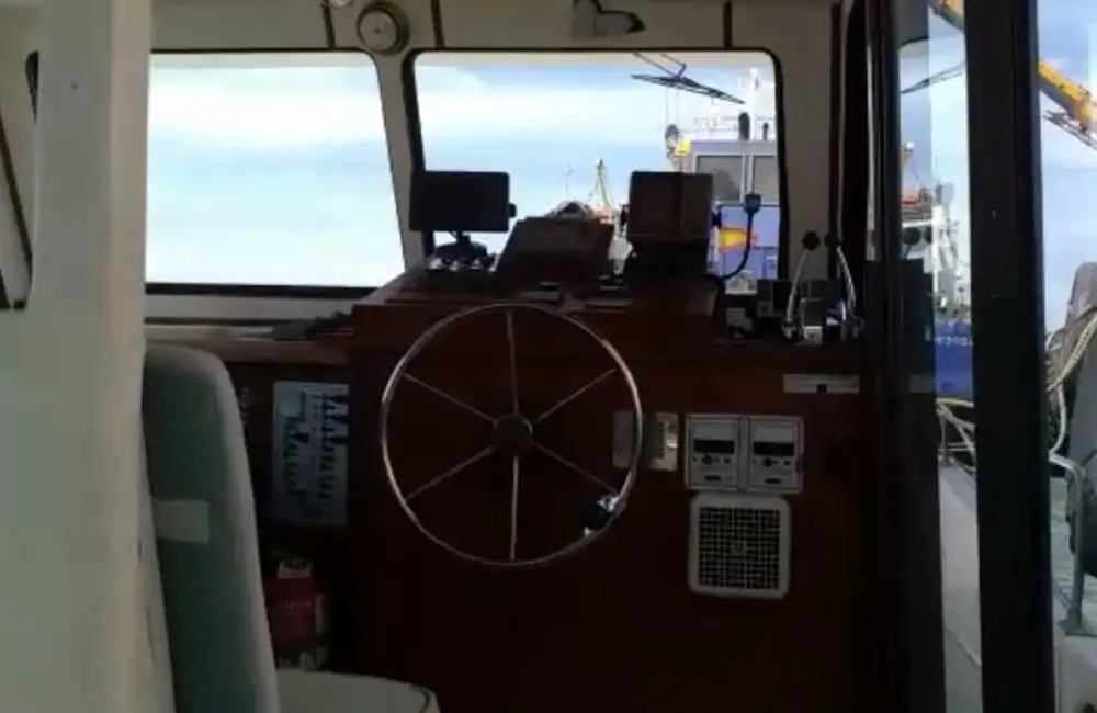 Bateau de transport d'équipage à vendre