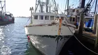 Chalutier à vendre