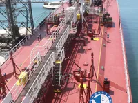 Pétrolier / chimiquier à vendre