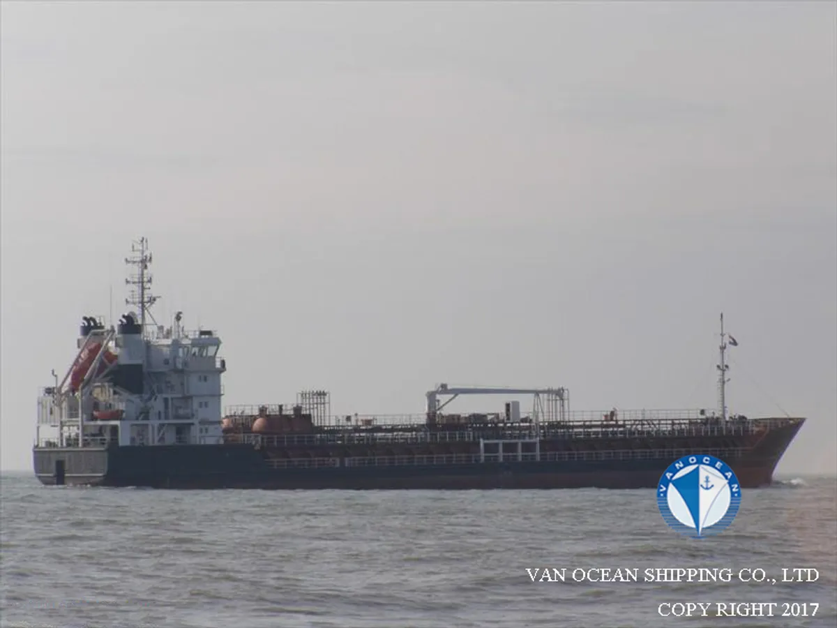 Pétrolier / chimiquier à vendre