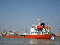 Pétrolier / chimiquier à vendre