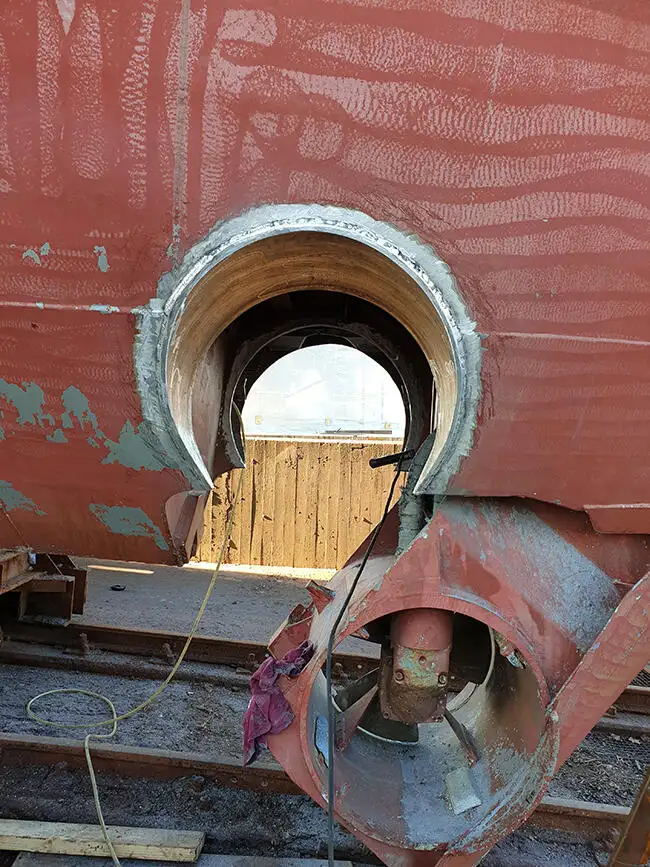 Bateau de transport d'équipage à vendre
