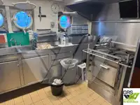 Navire d'approvisionnement à vendre