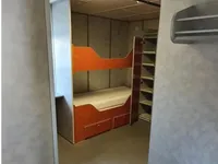 Bateaux de travail à vendre