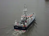 Navire d'arpentage à vendre