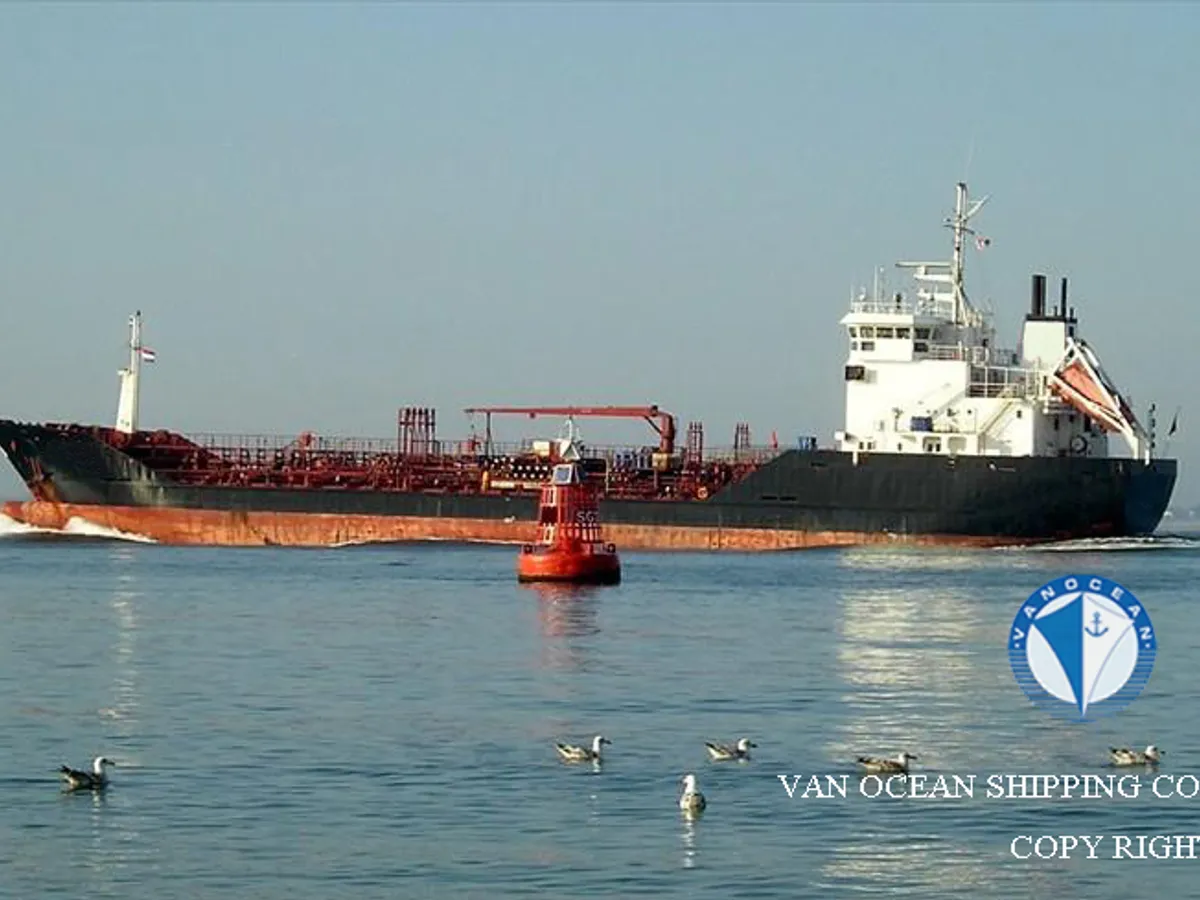 Pétrolier / chimiquier à vendre