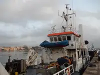 Bateaux de travail à vendre