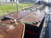Ponton à vendre