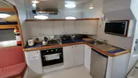 Navire de recherche à vendre