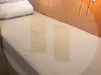 Navire d'arpentage à vendre