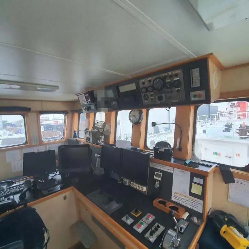 Bateau patrouilleur à vendre