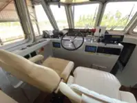 Bateau patrouilleur à vendre