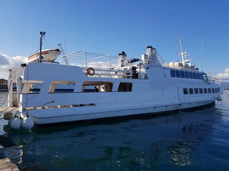Navire RoPax à vendre