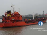 Pétrolier / chimiquier à vendre