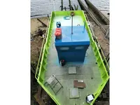 Bateaux de travail à vendre