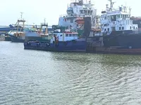 Navire d'approvisionnement à vendre