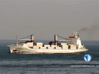 Navire frigorifique à vendre
