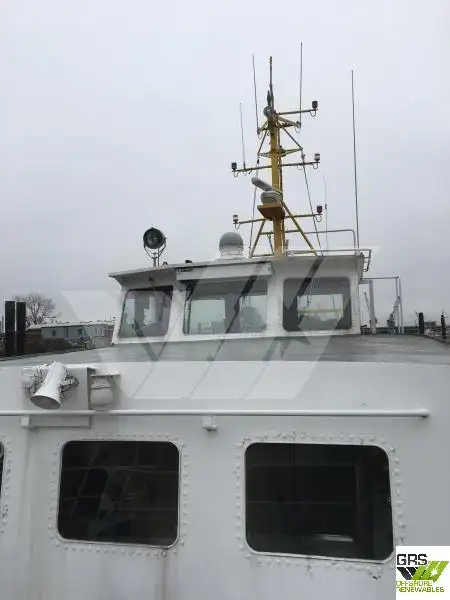 Navire d'arpentage à vendre