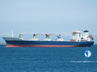 Navire frigorifique à vendre