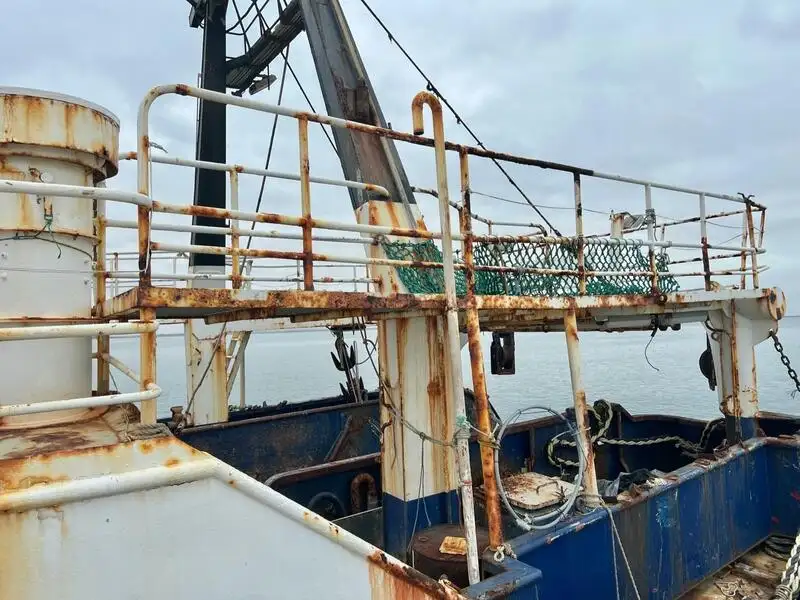Chalutier à vendre