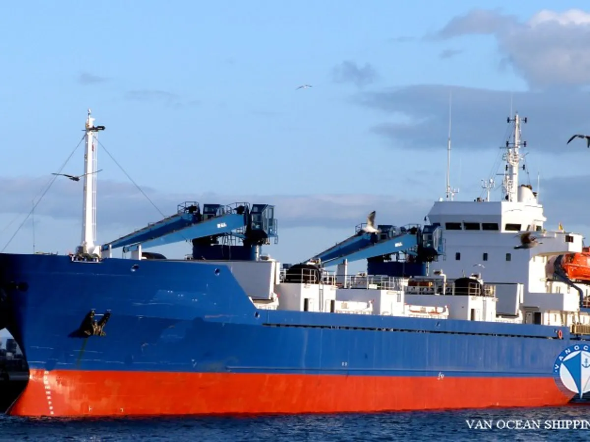 Navire frigorifique à vendre