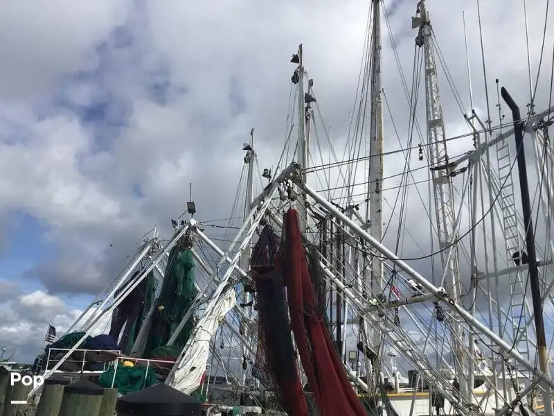 Chalutier à vendre
