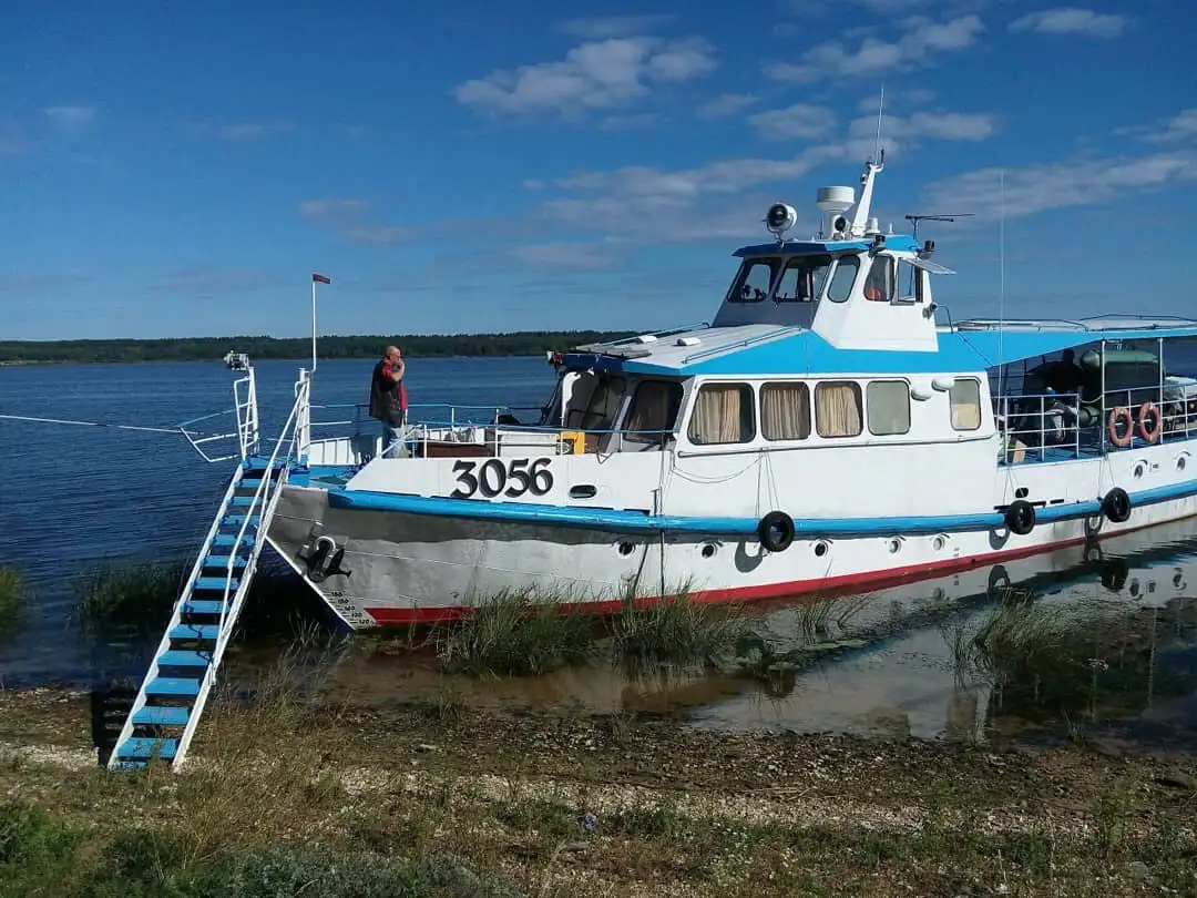 Navire de passagers à vendre