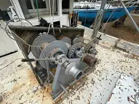 Chalutier à vendre