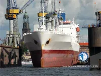 Navire frigorifique à vendre