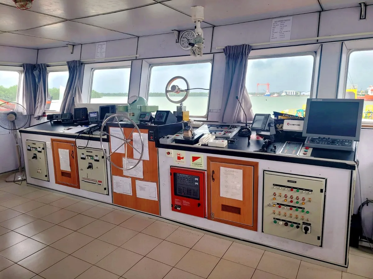 Navire de débarquement, citerne à vendre