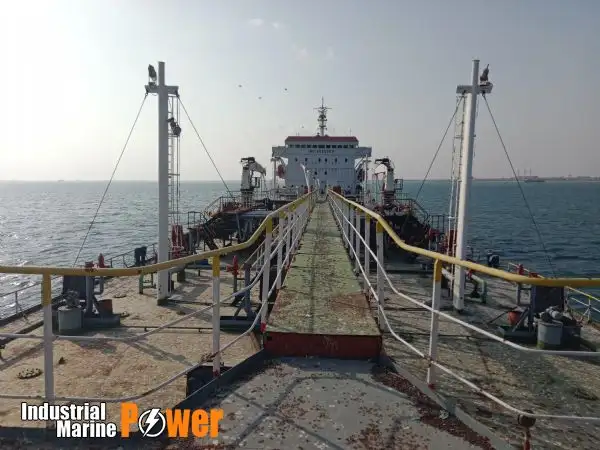 Pétrolier / chimiquier à vendre