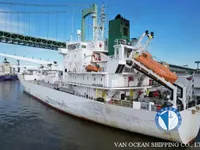 Navire frigorifique à vendre