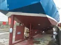 Bateaux de travail à vendre