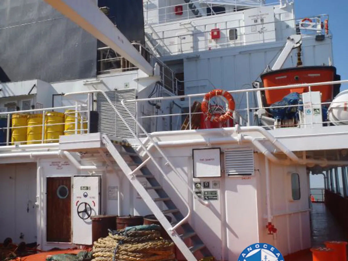 Pétrolier / chimiquier à vendre