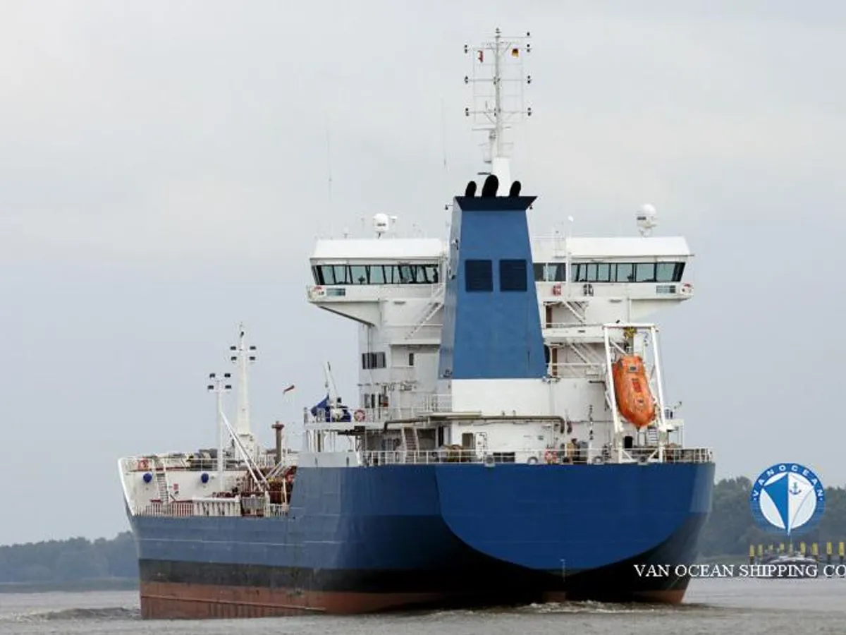 Pétrolier / chimiquier à vendre