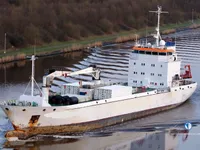 Navire frigorifique à vendre