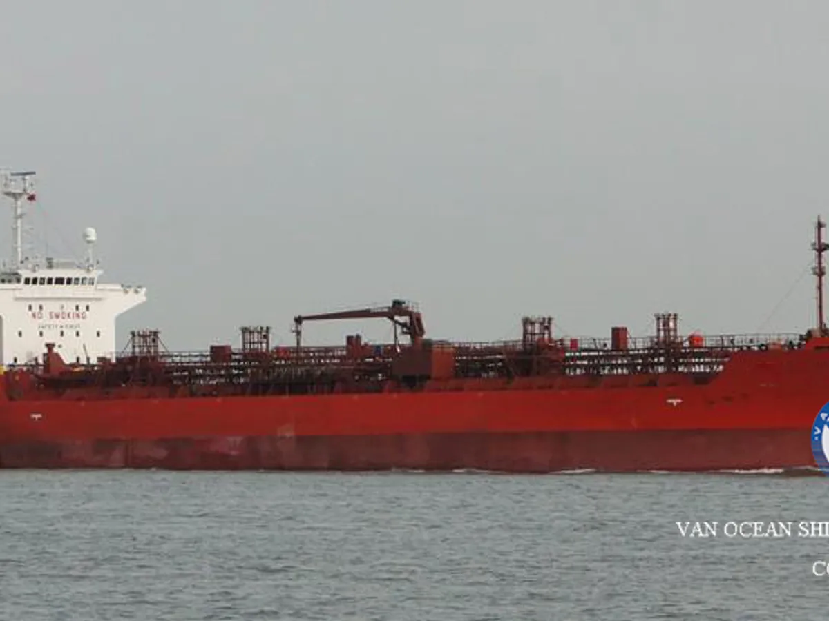 Pétrolier / chimiquier à vendre