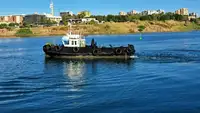 Bateaux de travail à vendre