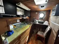 Chalutier à vendre
