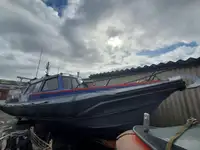Navire d'arpentage à vendre