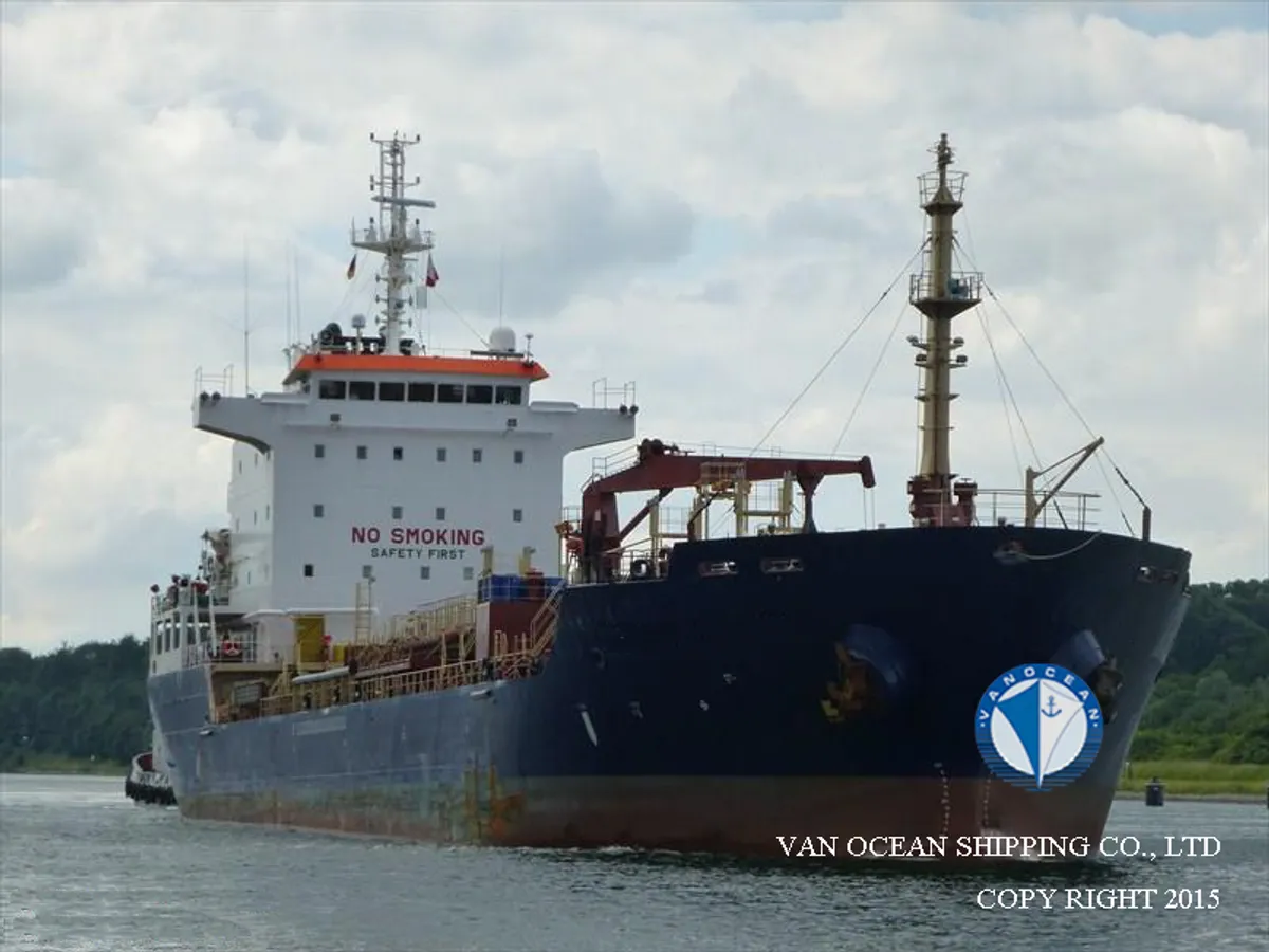 Pétrolier / chimiquier à vendre