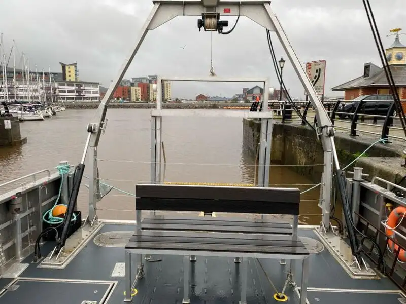 Bateaux de travail à vendre