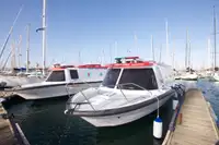 Navire de sauvetage à vendre